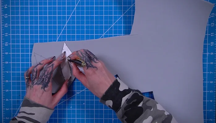 Cut out and glue together the cushion pieces from 5mm EVA foam.