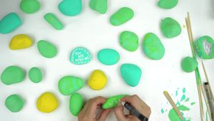 Stunning Marble Kindness Rocks: A Fun DIY Tutorial