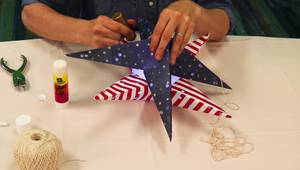 DIY Lighted Paper Star Craft for Independence Day