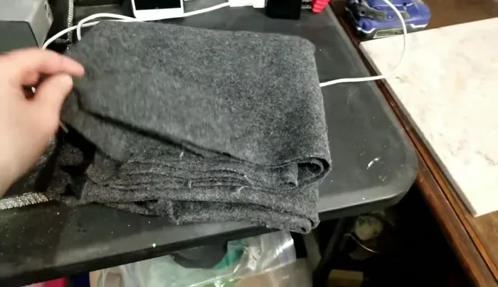 Cut felt to desired trivet size. The size determines the amount of felt needed.