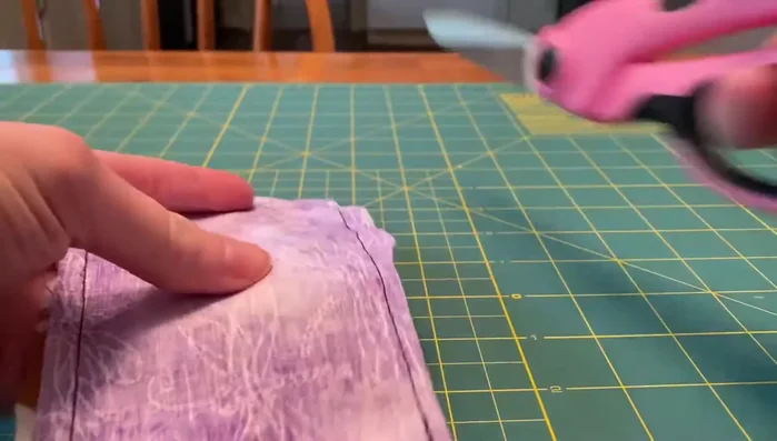 Trim and turn: Trim excess thread, and turn the fabric right side out.