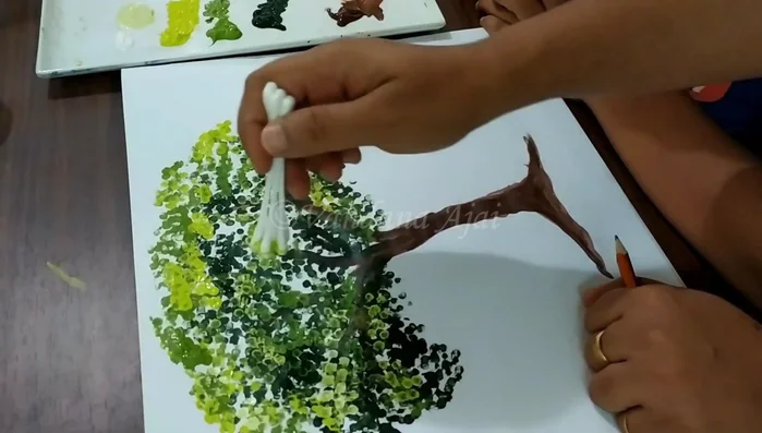 Mix white for natural highlights.