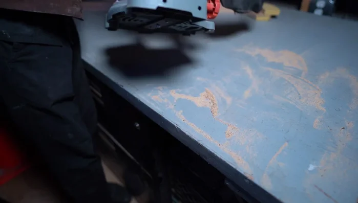 Cut supports for runners.