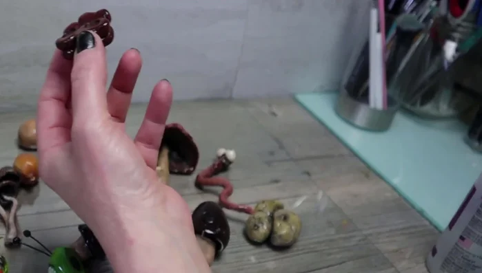 Glue the magnets back into the pieces.