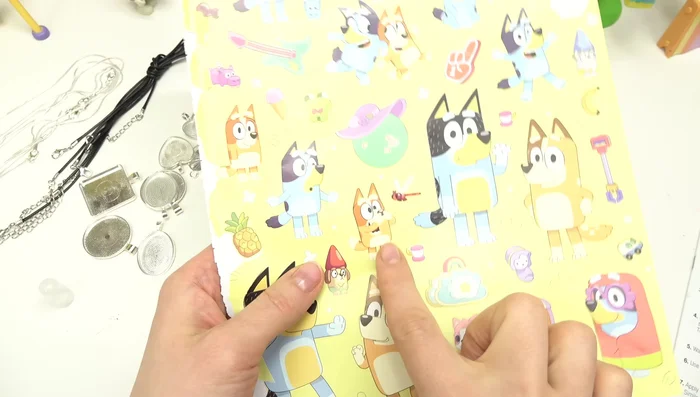 Allow the glue to dry completely.