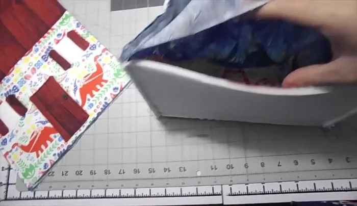 Attach the lining to the exterior, leaving an opening to turn the purse right side out. Sew the opening closed.