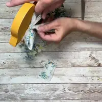 Adorable DIY Chick Decor: Rustic Farmhouse Style