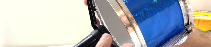 Attach each corner of the leg support to the drum, making sure each connection is tight.