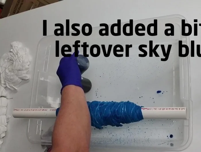 Apply a mixture of royal blue and baby blue dye over the turquoise, again avoiding over-saturation.