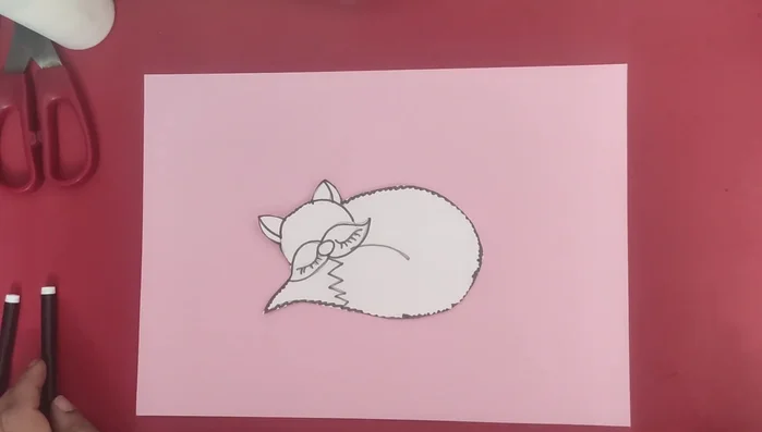 Color the fox using crayons, pastels, markers, or brush pens.