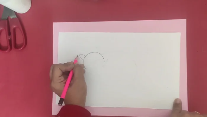 Divide the leaf shape into smaller parts.